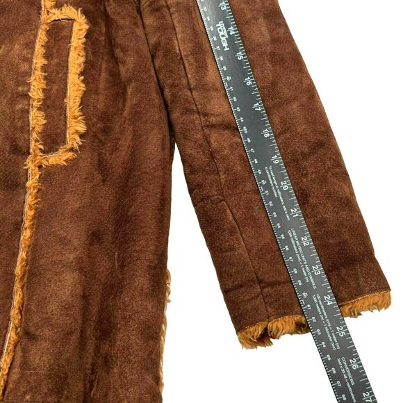 KENNETH COLE REACTION Women's Large Leather Jacket Coat Teddy Fur Lining Buttons - Picture 9 of 9